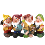 Picture of 4 Little Gnome 11.5x10.5x20.5cm CS (24pcs)